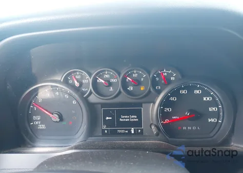 2021 Chevrolet Silverado 1500 2Wd Short Bed Custom z USA, uszkodzony, nr VIN 3GCPWBEK4MG297469